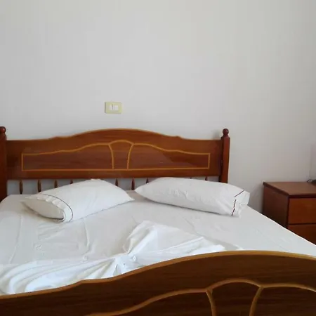 Rruga Dhimiter Konomi διαμέρισμα Apartament